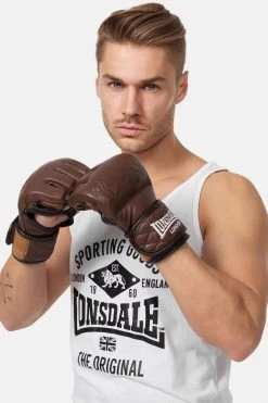 Lonsdale MMA-Trainingshandschuhe Aus Leder - VINTAGE MMA GLOVES 7 Lonsdale MMA-Trainingshandschuhe Aus Leder - VINTAGE MMA GLOVES -Kampfsportausrüstung 160019 4017 model shop the look ID 1711915 1280x1280