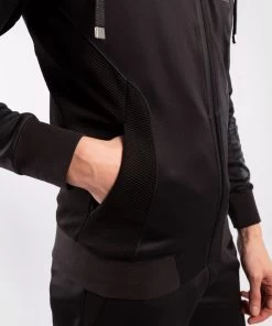 VENUM UFC Fight Week Hoodie Black 18 VENUM UFC Fight Week Hoodie Black -Kampfsportausrüstung V00044 001 VENUM UFC Fight Week Hoodie black 4 1280x1280