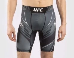Venum UFC Fight Night Pro Line Vale Tudo Shorts - Black -Kampfsportausrüstung V00073 001 Venum UFC Fight Night Pro Line Vale Tudo Shorts black 1 1280x1280