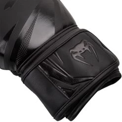 PHOENIX Venum Challenger 3.0 Gloves - Black/Black -Kampfsportausrüstung V03525 114 Venum Challenger 3 0 Gloves BlackBlack 3 1280x1280