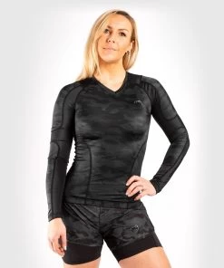 Venum Women Defender Rashguard - Long Sleeves - Schwarz