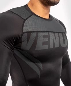 Venum ONE FC2 Rashguard Long Sleeves Black / Black -Kampfsportausrüstung V04112 114 Venum ONE FC2 Rashguard Long Sleeves Black Black 5 1280x1280