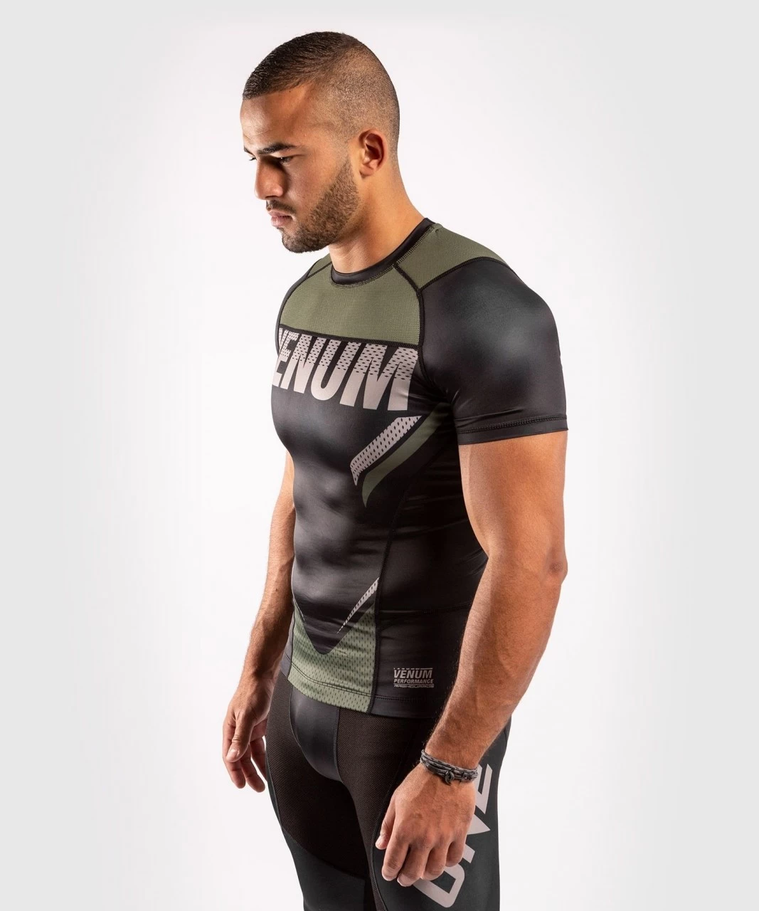 Venum ONE FC2 Rashguard Short Sleeves Black / Khaki 5 Venum ONE FC2 Rashguard Short Sleeves Black / Khaki - Image 5