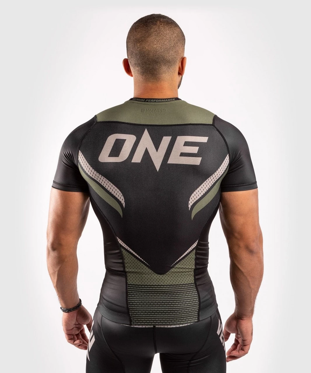 Venum ONE FC2 Rashguard Short Sleeves Black / Khaki 7 Venum ONE FC2 Rashguard Short Sleeves Black / Khaki - Image 7