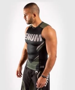 Venum ONE FC2 Rashguard Sleeveless Black / Khaki 27 Venum ONE FC2 Rashguard Sleeveless Black / Khaki -Kampfsportausrüstung V04116 539 Venum ONE FC2 Rashguard Sleeveless Black Khaki 4 1280x1280