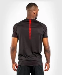 Venum Nogi 3.0 Dry Tech Shirt Black/red -Kampfsportausrüstung V04239 100 Venum Nogi 3 0 Dry Tech Shirt blackred 2 1280x1280