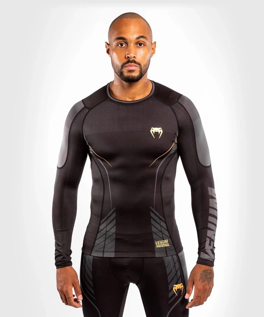 Venum Athletics Rashguard Long Sleeves Black/gold 6 Venum Athletics Rashguard Long Sleeves Black/gold - Image 6